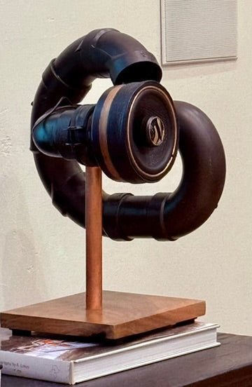Cyclone – Handcrafted Transmission-Line Speaker